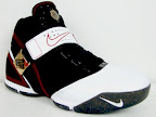 Nike Zoom LeBron V