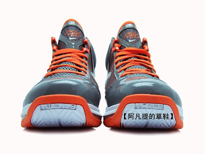 Another Look at the Max LeBron VII 393320 003 in Grey/Orange nike air max lebron 7 gr grey white orange 1 02 Another Look at the Max LeBron VII 393320 003 in Grey/Orange