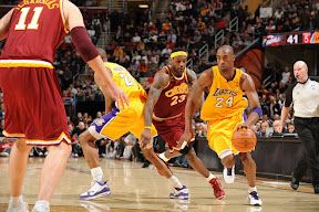 lebron james nba 100121 cle vs lal 16 King James James Scores 37 as Cavs Sweep Kobe & the Lakers