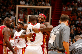 lebron james nba 100125 cle at mia 06 LeBron and Co. Still #1 in the NBA. Cavaliers Win Nine in a Row.