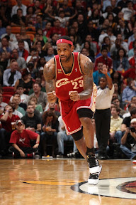 lebron james nba 100125 cle at mia 25 LeBron and Co. Still #1 in the NBA. Cavaliers Win Nine in a Row.