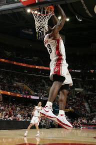 lebron james nba 100131 cle vs lac 05 LeBron and Co. Still #1 in the NBA. Cavaliers Win Nine in a Row.