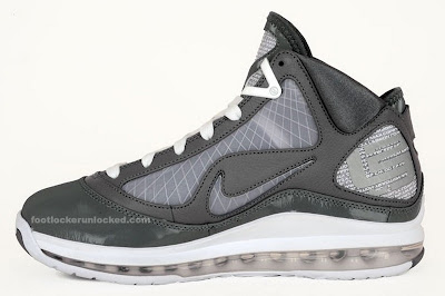 Cool Grey / White Nike Air Max LeBron VII Coming in March nike air max lebron 7 gr cool grey white 3 02 Cool Grey / White Nike Air Max LeBron VII Coming in March