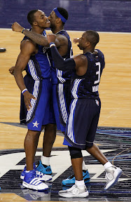 lebron james nba 100214 all star dallas 32 2010 NBA All Star: D Wade and LeBron lead EAST in Front of 108k