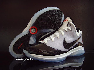 LeBron ユニフォーム　ブラックマンバ　final 優勝　限定　新品未使用 3.jpg