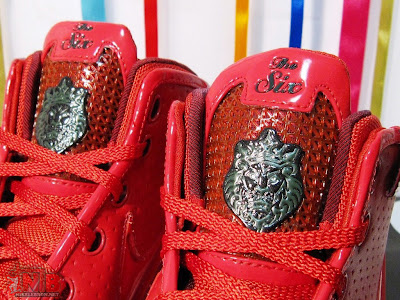New York City aka Big Apple Nike Zoom LeBron VI Gallery nike zoom lebron 6 pe big apple 5 06 New York City aka Big Apple Nike Zoom LeBron VI Gallery