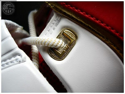 A Look Back at King James Nike Zoom LeBron IV Home PE lbj4 pe wht red11 13 A Look Back at King James Nike Zoom LeBron IV Home PE