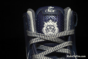General Release Zoom LeBron VIs Black Navy New Photos nike zoom lebron 6 gr white navy black 5 07 General Release Zoom LeBron VIs Black Navy New Photos