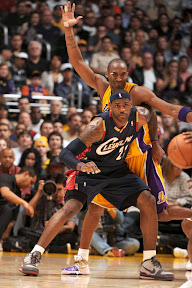 lebron james nba 090119 cle at lal 27 Kobe Bryant vs LeBron James   The Never Ending Story