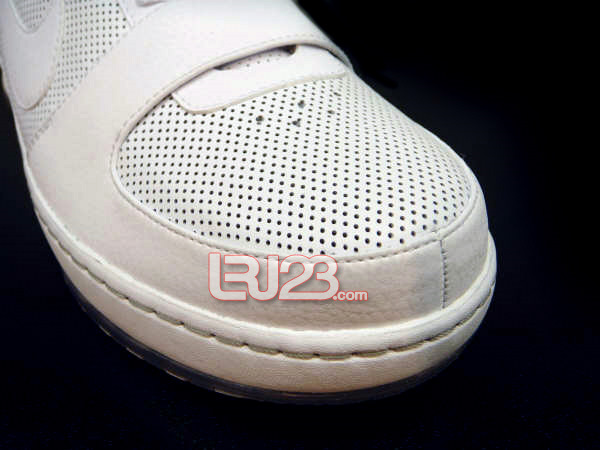 Nike Zoom LeBron 6 Low White and Silver Actual Pics