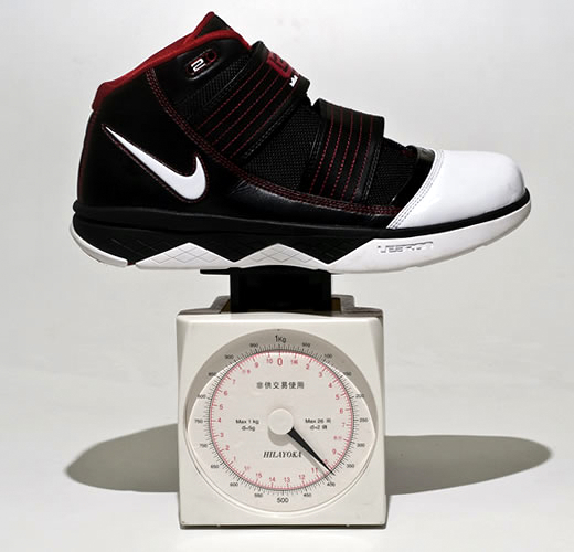 Will Zoom Soldier III Take Down the Hyperdunk