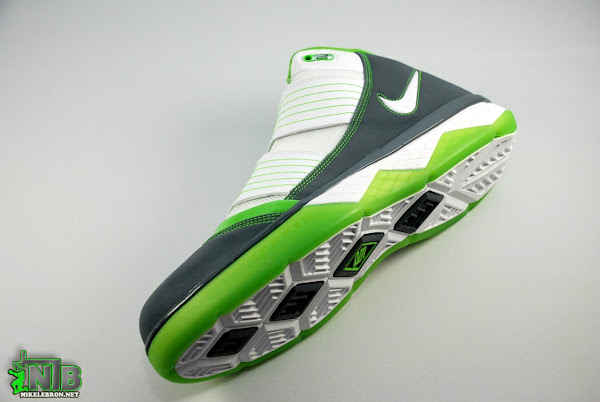 A Fresh Look at the Dunkman Nike Zoom LeBron Soldier III