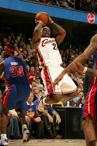 lebron james nba 090421 cle vs det 05 game 2 Cleveland Beats Detroit and Takes a Commanding 2 0 Series Lead