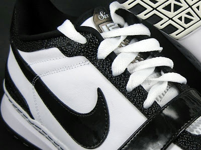 nike zoom lebron 6 low gr black white 2 09 Nike Zoom LeBron VI (6) Low (Black and White) Actual Photos