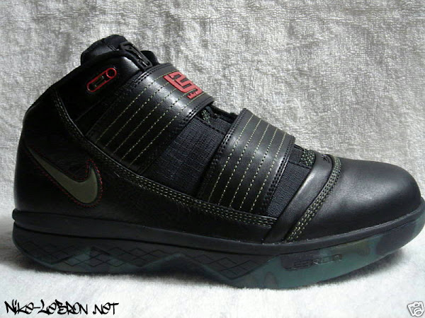 Upcoming Army Nike Zoom LeBron Soldier III 8220Camouflage8221