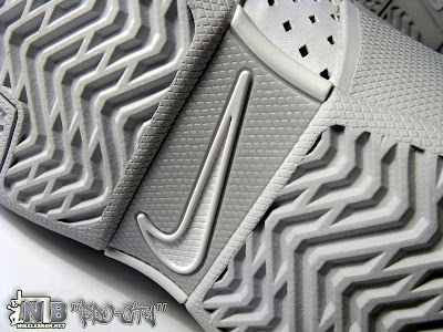 Nike Zoom LeBron 20 5 5 Appreciation Post Pro City NYC nike zoom lebron 20 5 5 pe procity nyc 1 44 Nike Zoom LeBron 20 5 5 Appreciation Post Pro City NYC