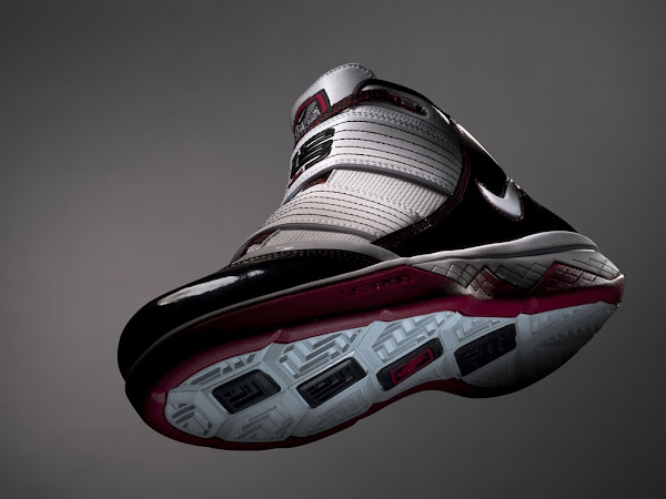 LeBron James8217 Playoff Shoe 8211 Nike Zoom Soldier III POP