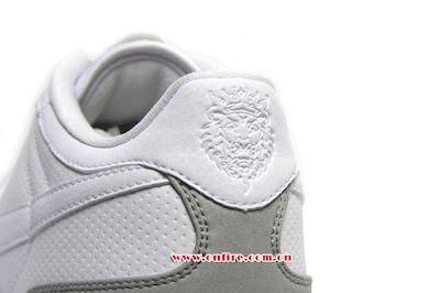 nike zoom lebron 6 low gr white silver 5 05 Coming in May... LeBron 6 Low White White Medium Grey