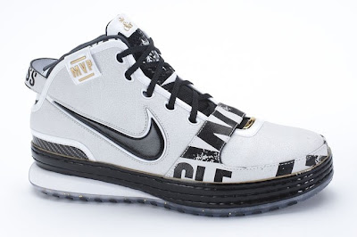 MR.SHOE SAMPLE マイケルラウ LEBRON JAMES NIKE Mr. Shoe Sample Nike Air Gardener Figure | Michael Lau x