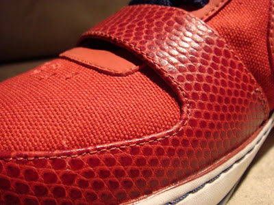 nike zoom lebron 6 low ss crimson white navy 1 05 Sample Photos of the Crimson Nike Zoom LeBron VI Low