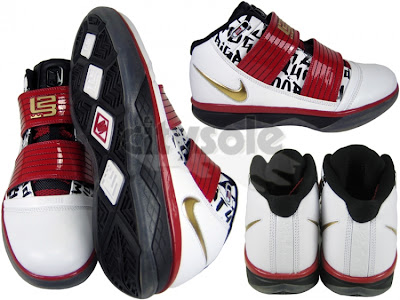 nike zoom soldier 3 gr grafitti 1 02 Fresh New Soldier III   White/Metallic Gold Varsity Red Black