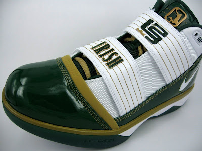 zoom lebron 3 svsm