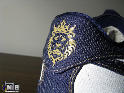 Nike Zoom LeBron VI Low White / Navy / Light Brown Denim lebron6 low navy denim 38 web Nike Zoom LeBron VI Low White / Navy / Light Brown Denim