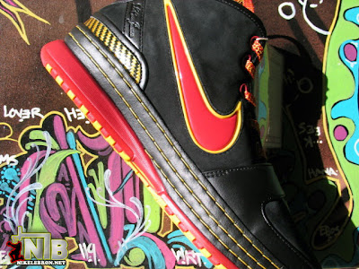 nike zoom lebron 6 pe fairfax away 3 02 Nike Zoom LeBron 6 Fairfax 3rd Version   Away Alternate Sample