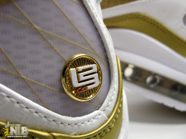 Official Nike Air Max LeBron VII Weight In China8217s Drop Today