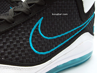 nike air max lebron 7 gr white black aqua 1 14 Upcoming Baltic Blue aka Aqua aka Red Carpet LeBron VII New Pics