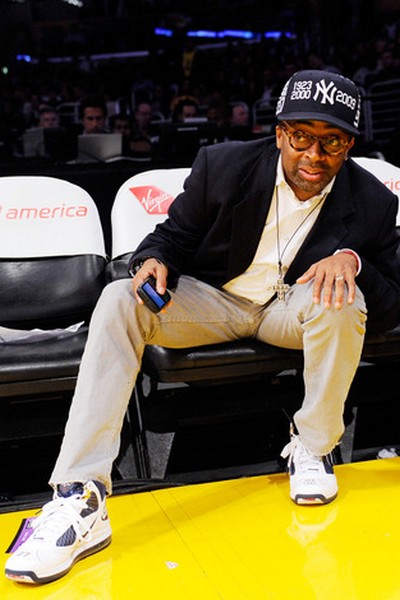 Wearing Brons 8211 Spike Lee Showing Some NY Yankees Love in LA