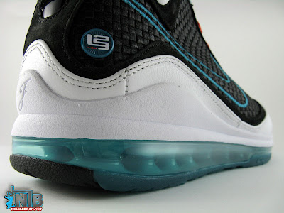lebron7 red carpet 29 web Air Max LeBron VII Red Carpet Showcase. New Pairs at Citysole.