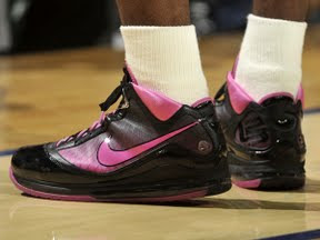 timeline 091204 shoe lebron7 pink 2009 10 Timeline