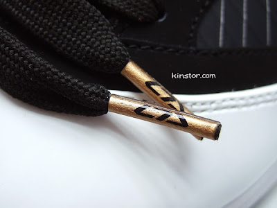 nike air max lebron 7 gr white black gold 4 07 Detailed Look at 375664 011 :: White/Black/Gold :: Nike LeBron VII