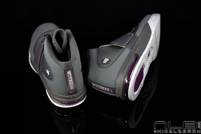 lebrons soldier4 grey purple 60 web Zoom Air + Max Air + LeBron = Zoom Soldier IV. Grey/Plum Pics.