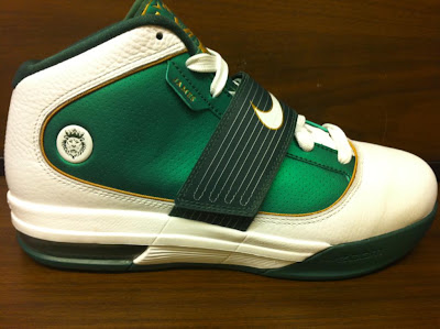 Zoom Soldier IV St. Vincent St. Mary Limited Edition New Pics nike zoom soldier 4 pe svsm home 4 03 Zoom Soldier IV St. Vincent St. Mary Limited Edition New Pics