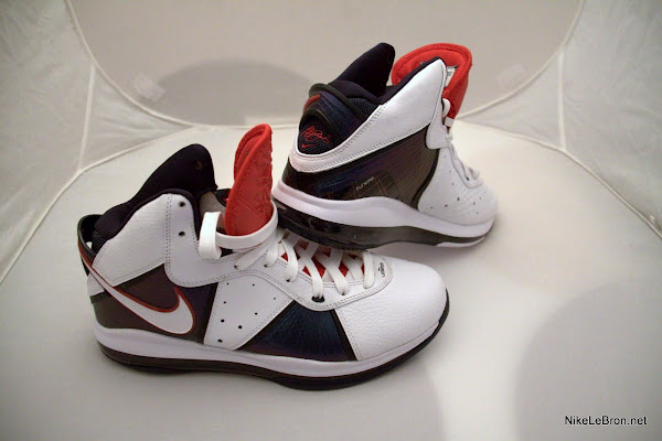 Nike Air Max LeBron VIII 8 USAB WhiteNavyRed Actual Photos