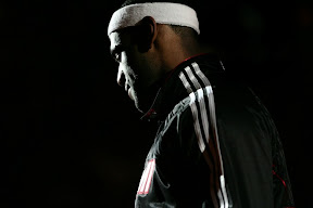 Feuled by Wades 40 and LBJs near Triple Double Heat Top Knicks. LeBron Unveils New Shoes. lebron james nba 101228 mia vs nyk 02 Feuled by Wades 40 and LBJs near Triple Double Heat Top Knicks. LeBron Unveils New Shoes.