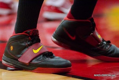 nike zoom soldier 4 pe fairfax away 1 02 Wearing Brons: Nike Zoom Soldier IV Fairfax Away Player Exclusive