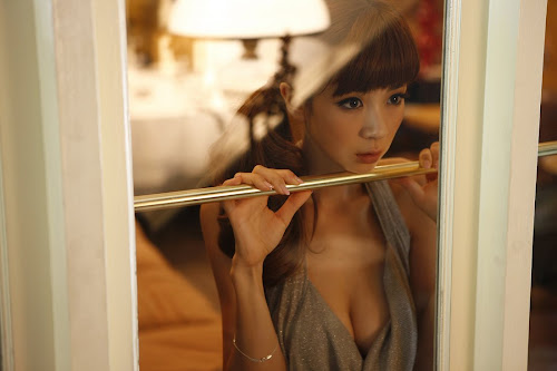 Aki Hoshino - Japanese Gravure Idol