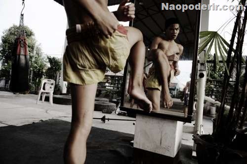 [muay_thai_school_02[2].jpg]