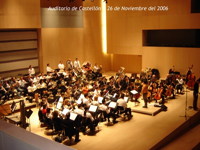 [auditorio[3].jpg]