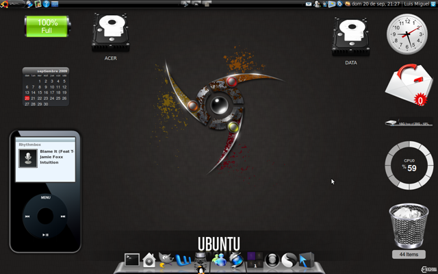 [My_Ubuntu_laptop_version_by_TERRIBLEart[6].png]