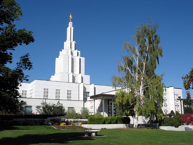 [idaho_falls_lds_mormon_temple1[2].jpg]