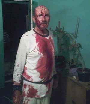 [Botes Hennie Ritchie smallholding attack Feb282010[5].jpg]