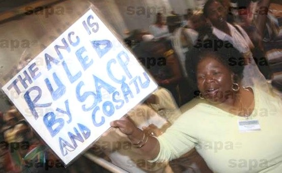 [ANC is ruled by SACP and COSATU Protestor SapaPicNov12008[14].jpg]