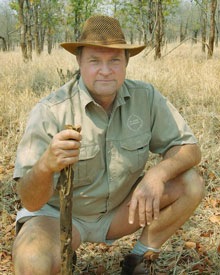 [Naude Chris farmer Gravellote 20081012 arrested shot dangerous rogue lion arrested beaten by cops[5].jpg]