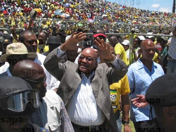 [ZumaBloemfontein_celebrating_TerroristHeroesDec162008[8].jpg]