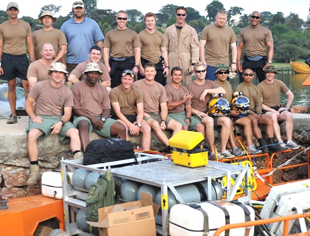 [LakeVictoriaRecoveryTeam AFRICOM mil[6].jpg]
