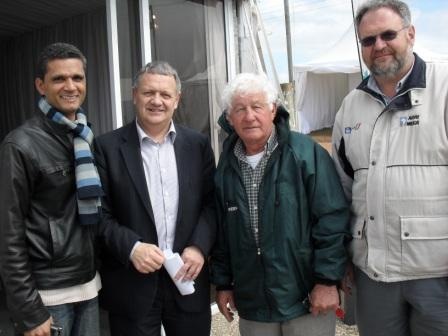 [Mulder Pieter 2ndleft_ltrJerome Topley, Mulder, Niel Gilliomee_Orton King AgriMegaWeekWesternCapeExpoSept212009[7].jpg]